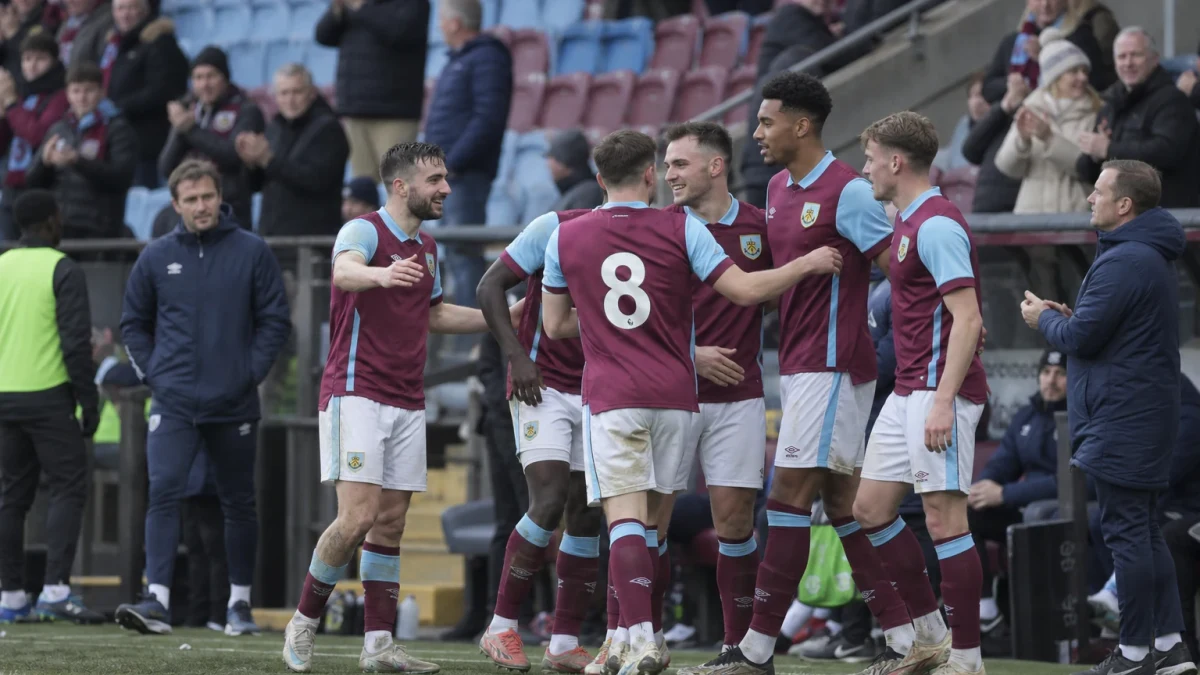 Burnley sitter fast i nedrykksstrid etter seks kamper uten seier