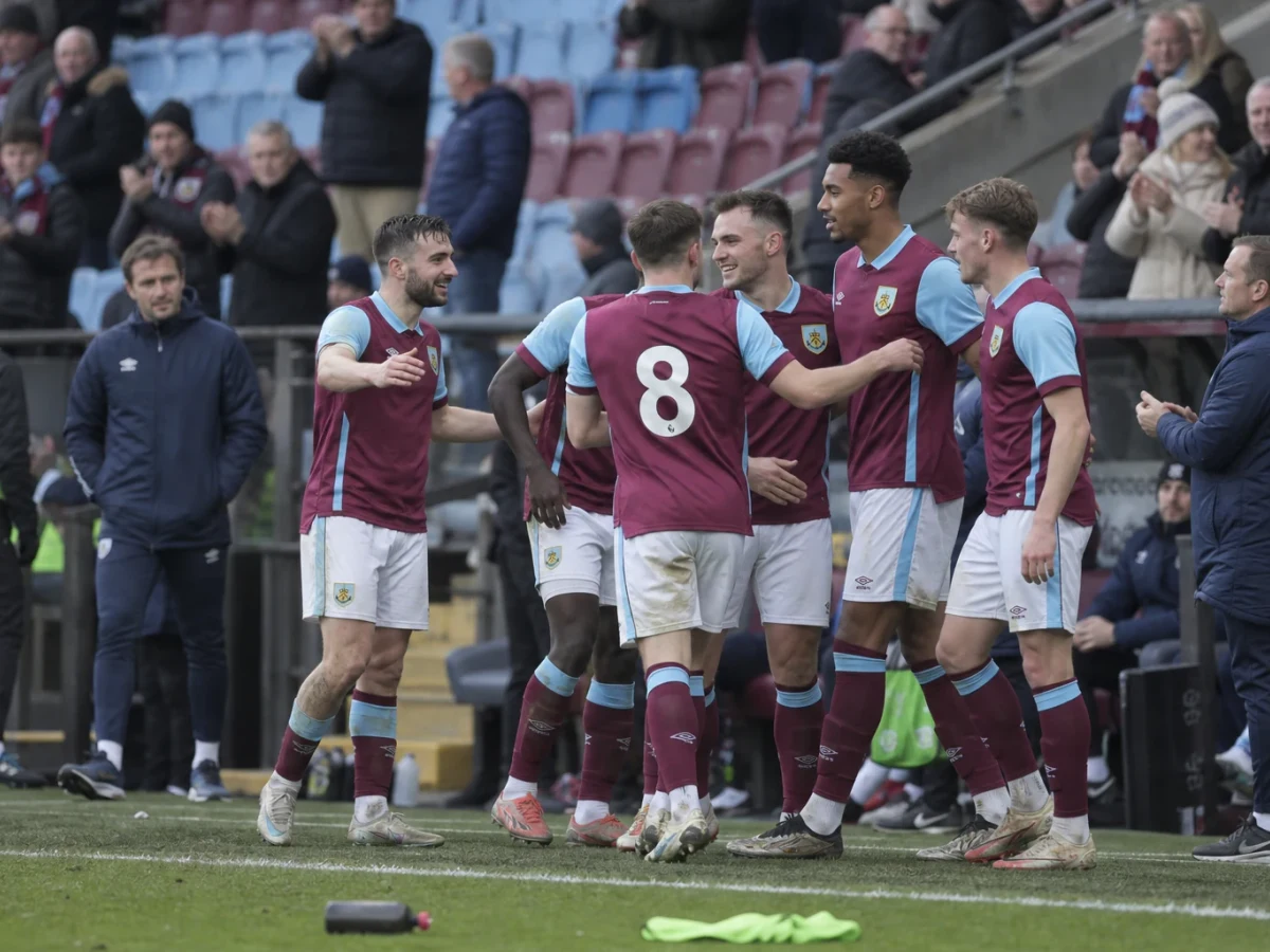 Burnley sitter fast i nedrykksstrid etter seks kamper uten seier