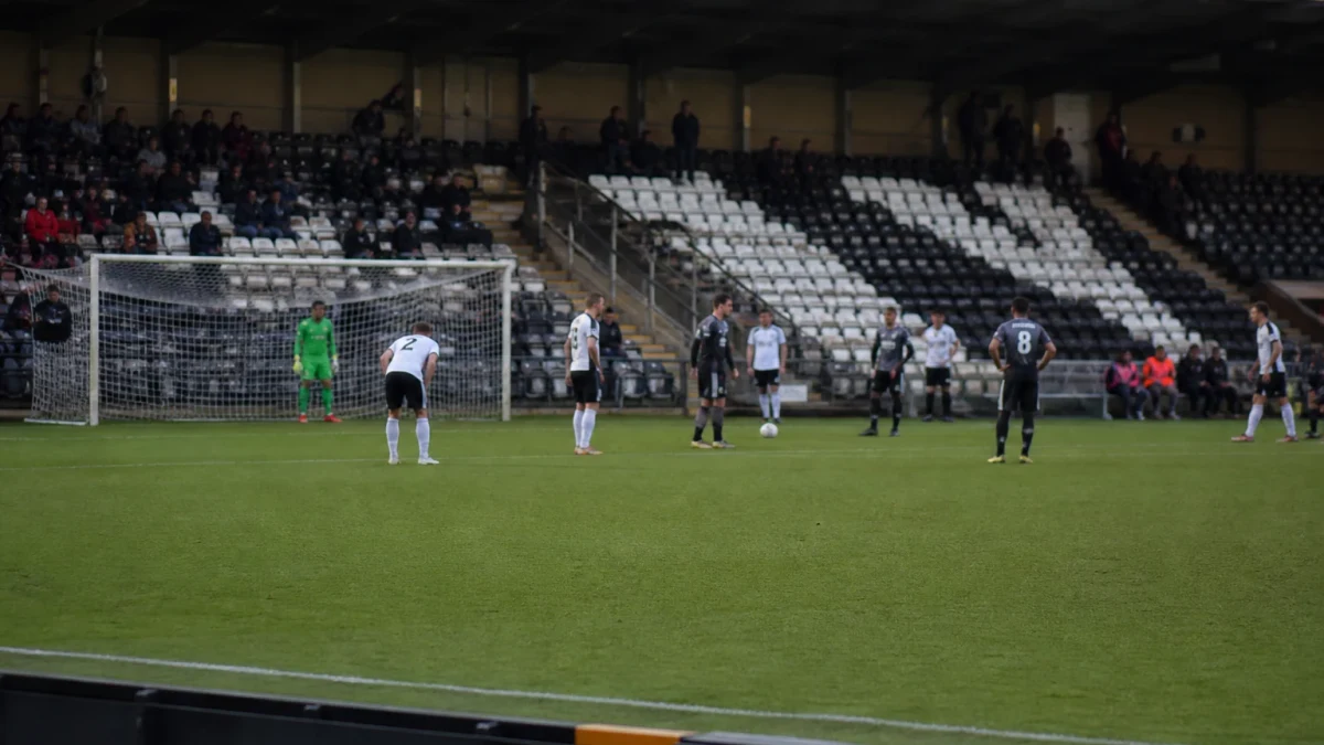 Swansea på tredjeplass etter klar seier mot Derby