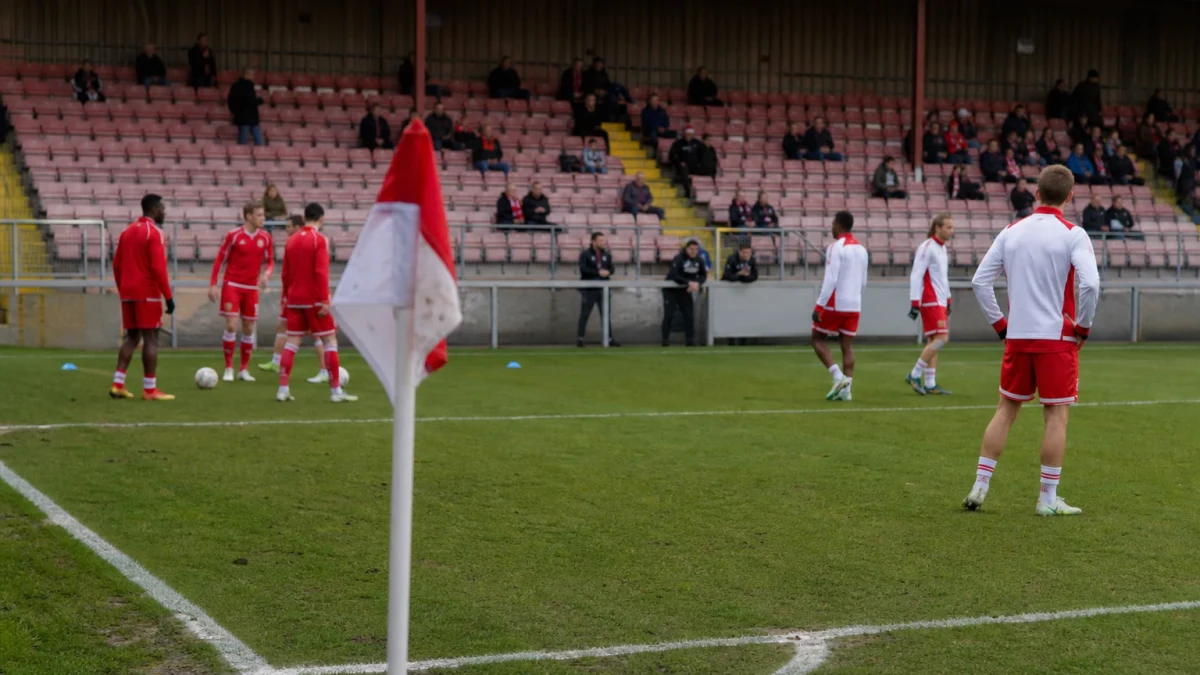Poenglike Crewe og Walsall møtes i League Two