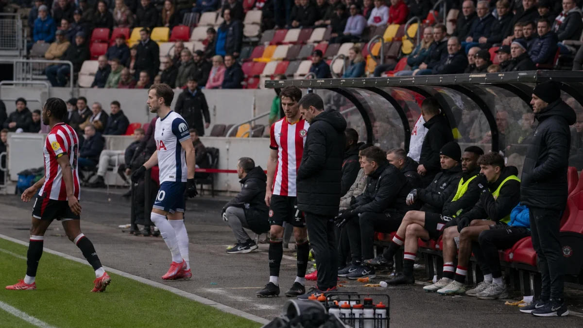 Brentford åpnet Premier League med 3-0 mot Tottenham