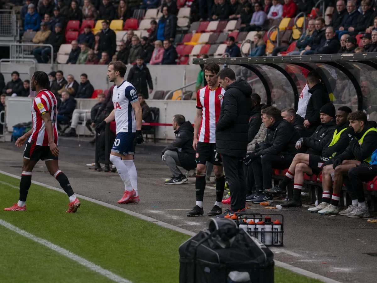 Brentford åpnet Premier League med 3-0 mot Tottenham